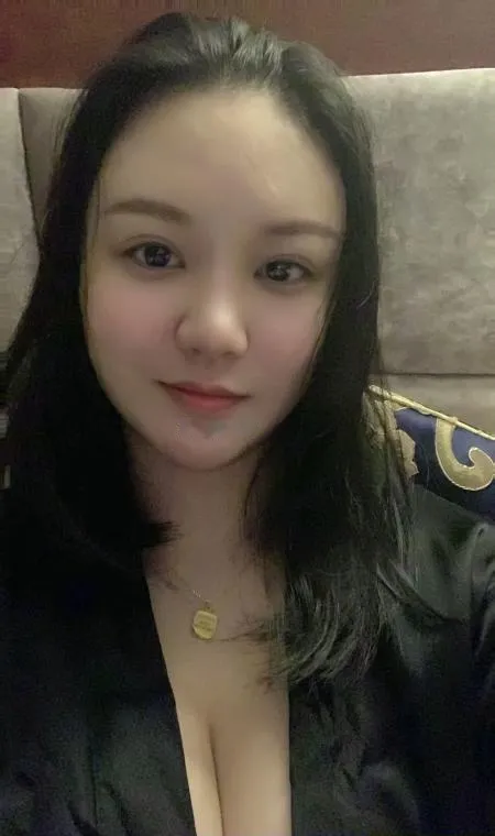 性价比服务少妇