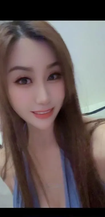 长腿御姐嘉佳