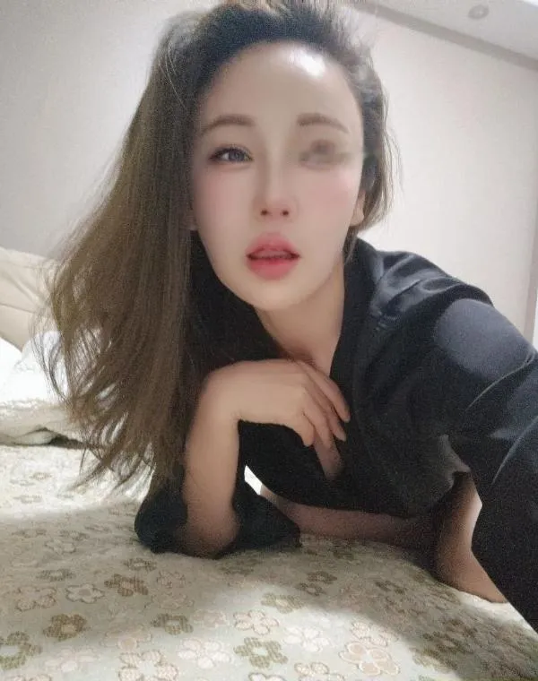 昆山性感大长腿缇娜
