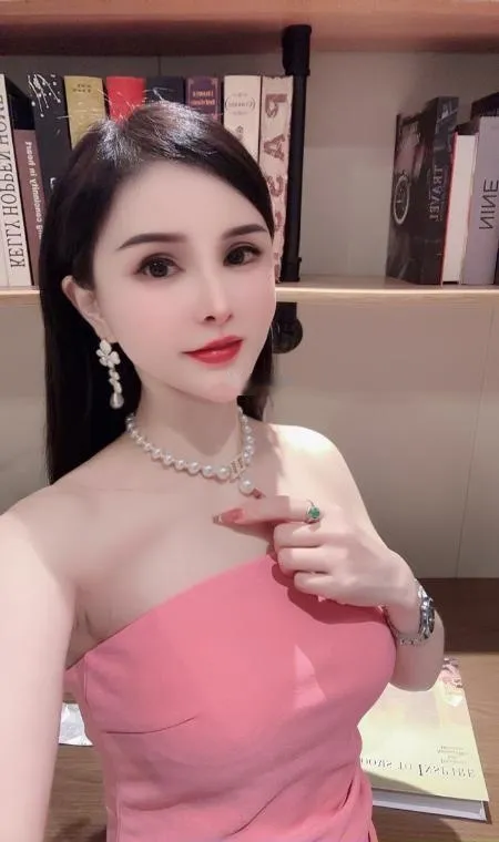 南开混血美人