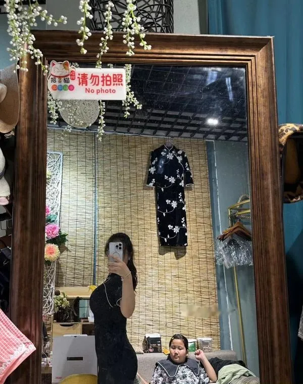 兼职cos嫩妹小熊
