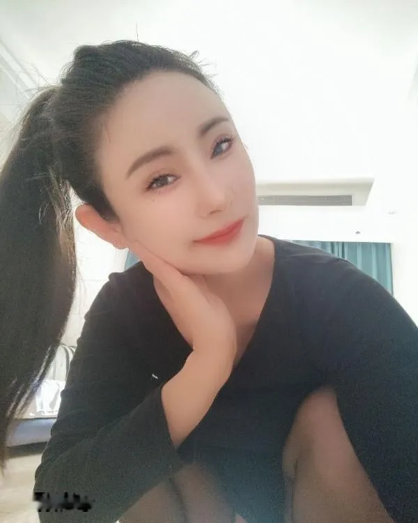 风骚女神昆山缇娜