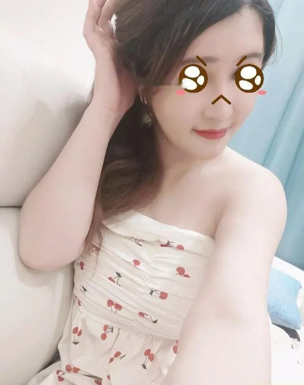 龙岗骚静静