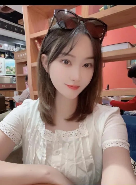 年轻妹肉肉软很好摸