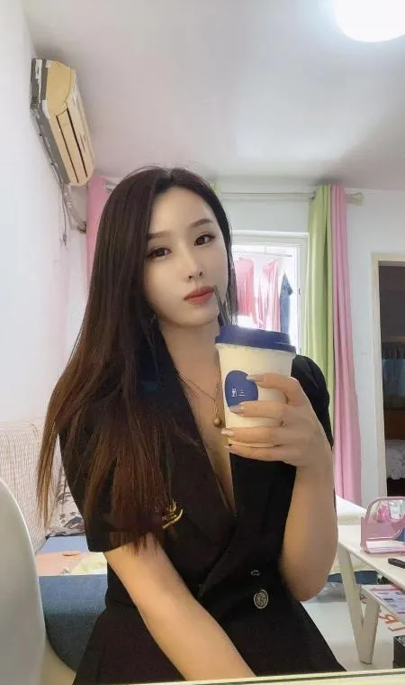 骚丝御姐小雅