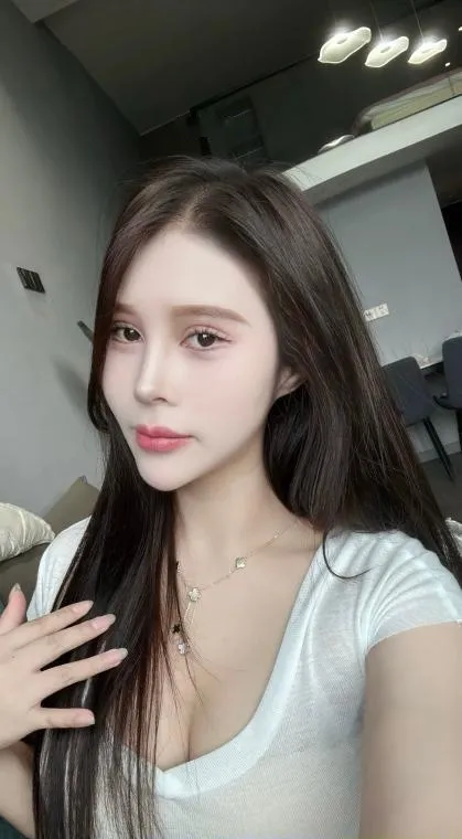 龙华颜值青青