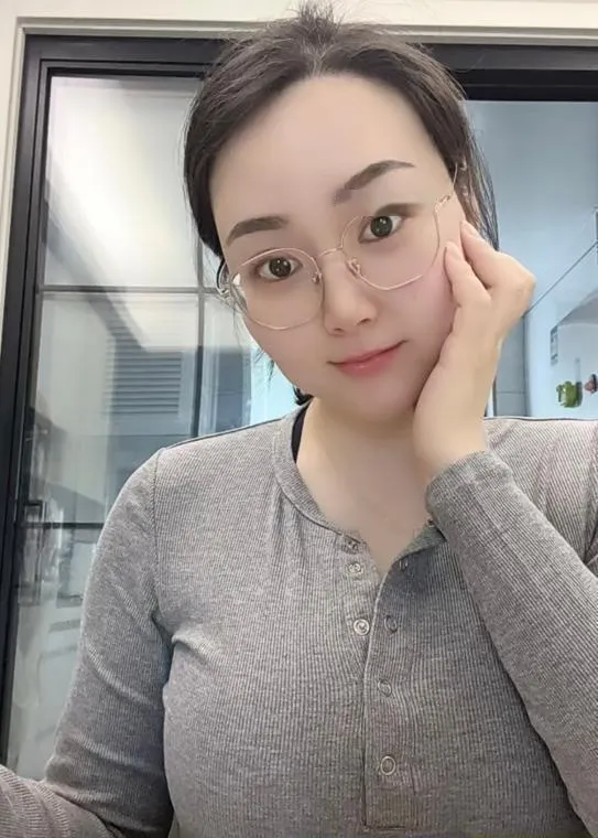 太仓F奶小姐姐