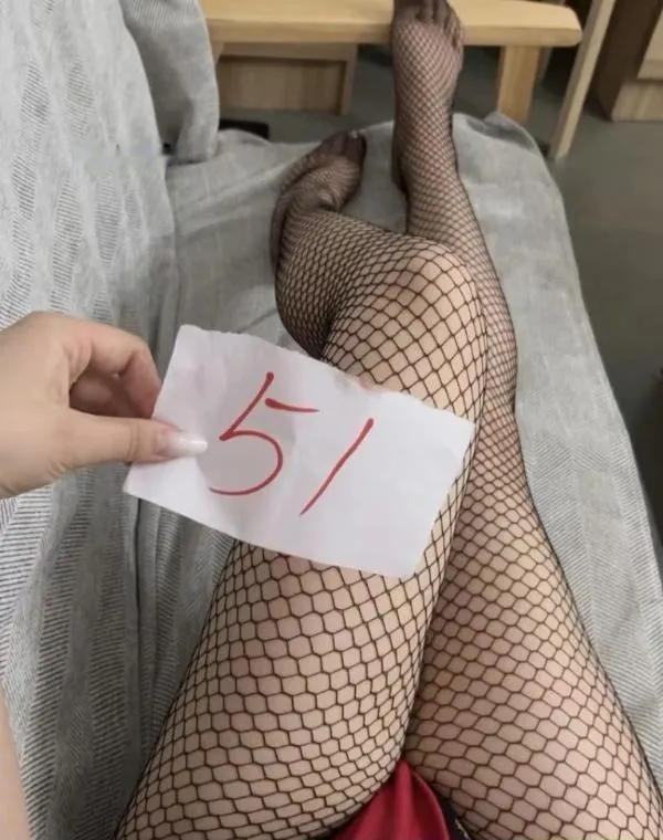 美艳模特月亮姐姐