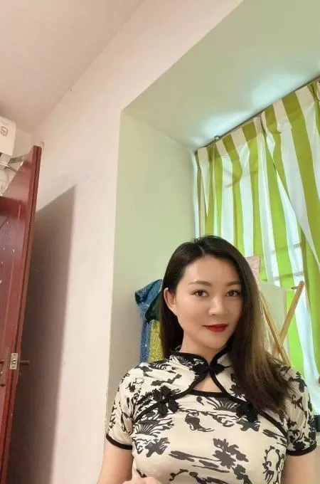 长腿旗袍诗涵
