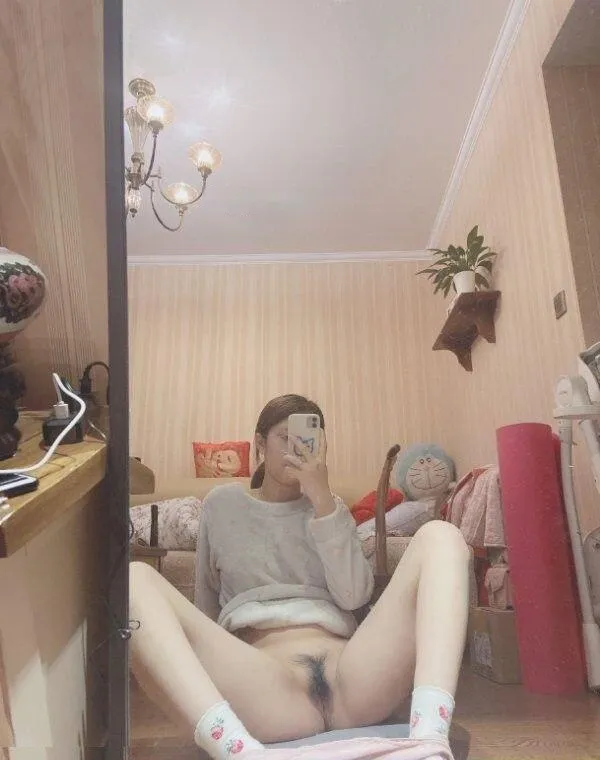 余杭细腰翘臀妮妮