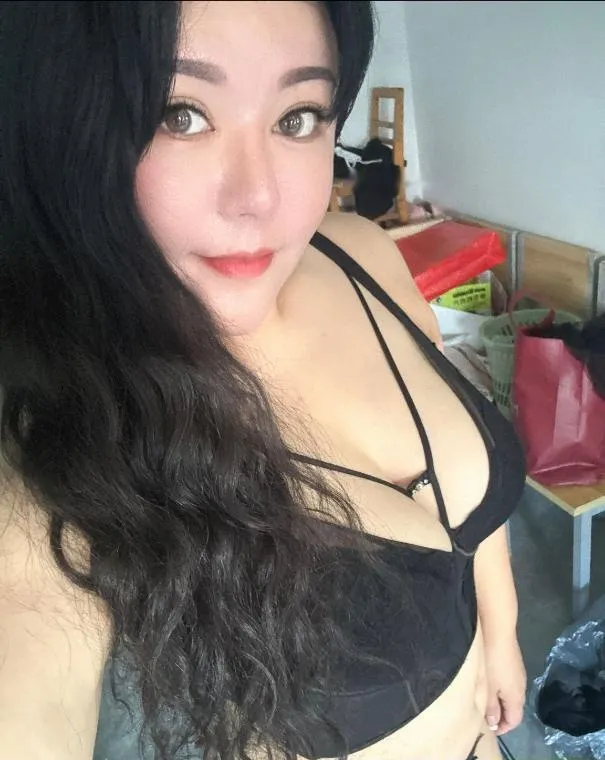 江宁大体格丰满少妇