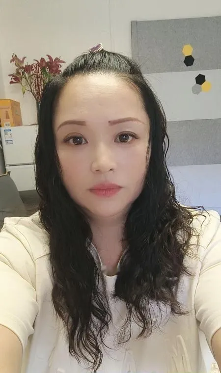 宝安巨臀熟女文文