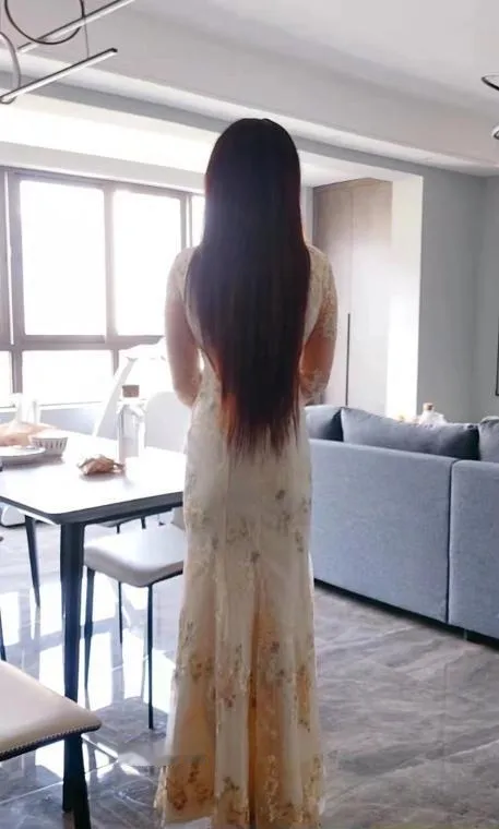 兼职小嫂子
