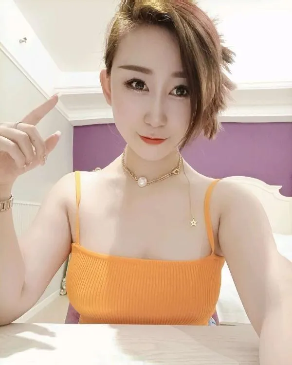 大奶小浪浪