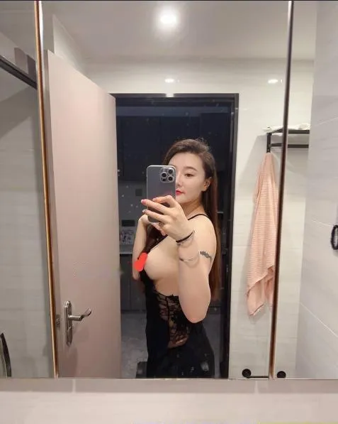 火辣御姐童童
