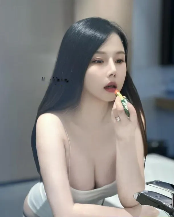 性感美乳南城苏漫