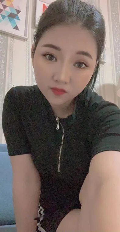 蜀山美女蜡笔小新