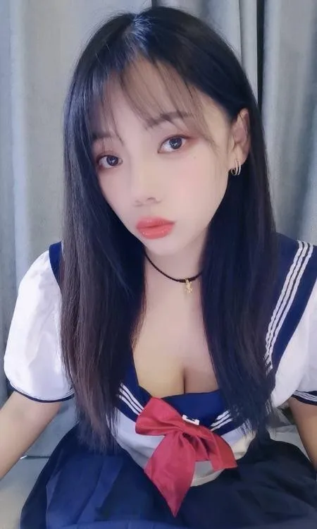 杨家湾美女七月