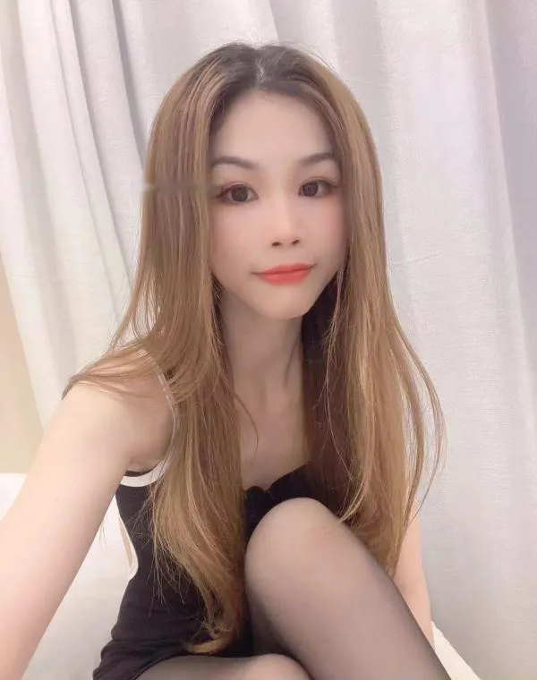 湿吻广西妹朵朵