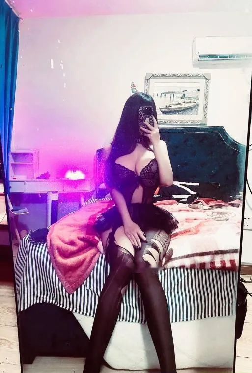 性感风骚女友型馨菲