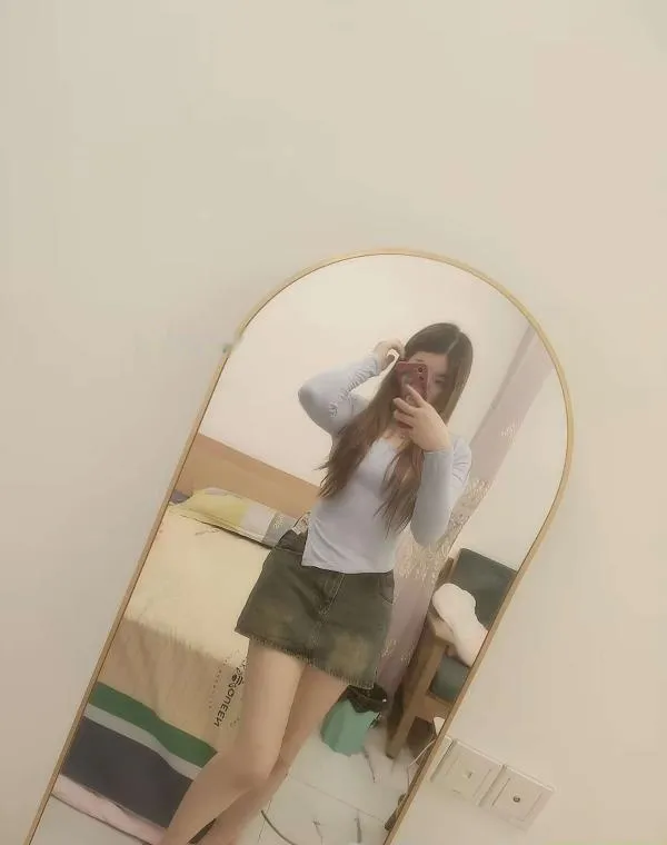 龙岗丰满诗诗