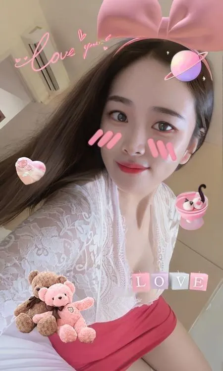 太原粉乳小野猫