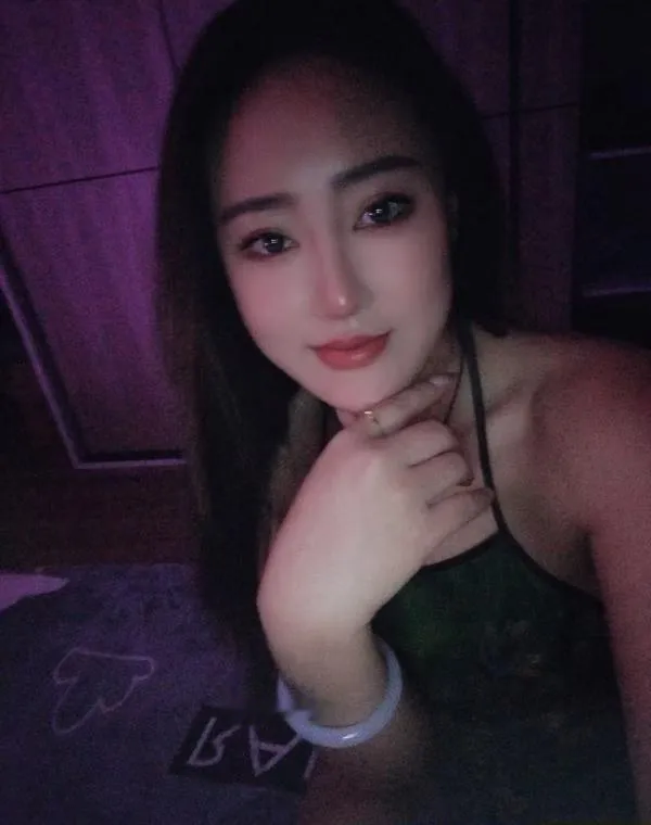 服务型少妇