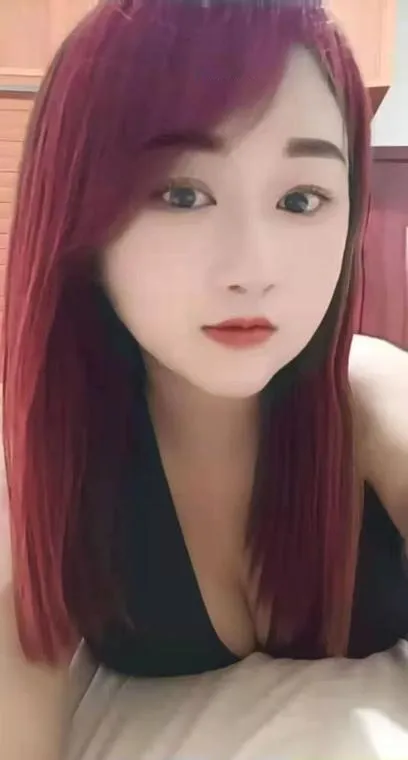 大奶风骚妹子