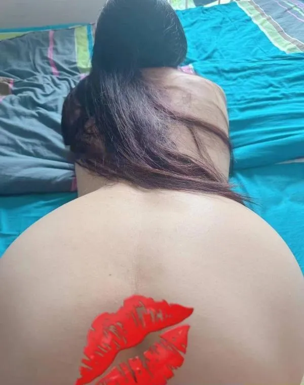 大屁股熟女姐姐