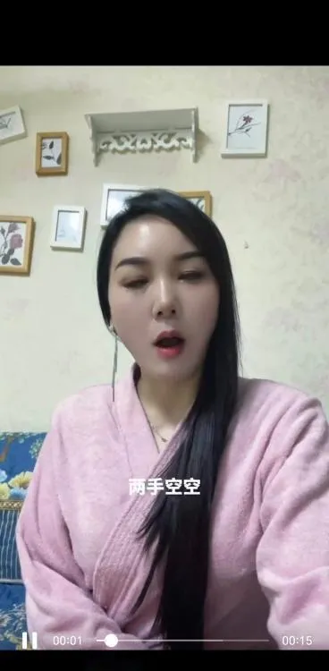 凯德广场彩虹姐姐