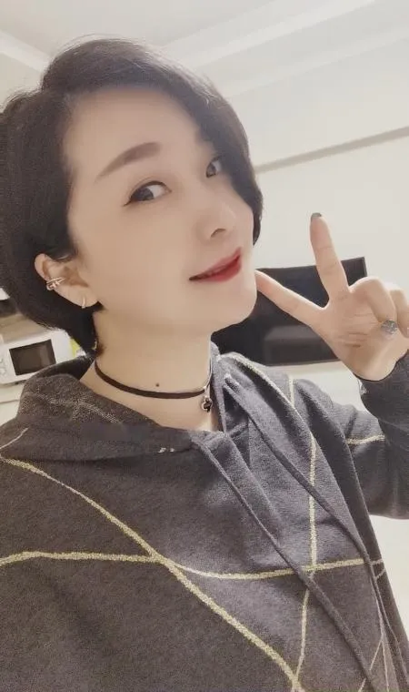 省体育馆骚妇控