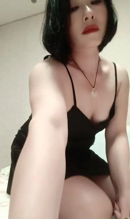 小巧玲珑的东北少妇