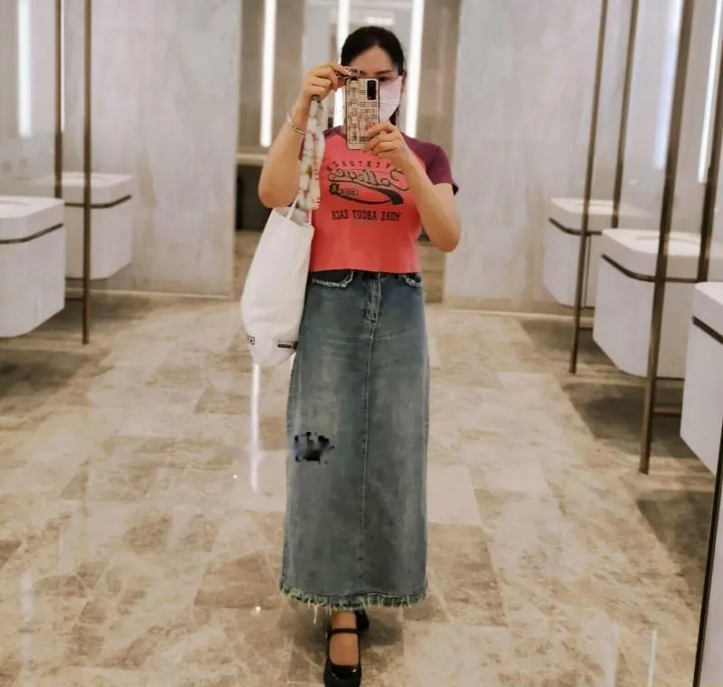 兼职小嫂子