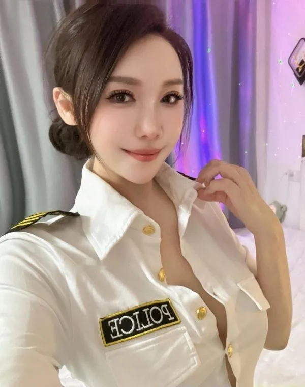 在佛山的温柔川妹子