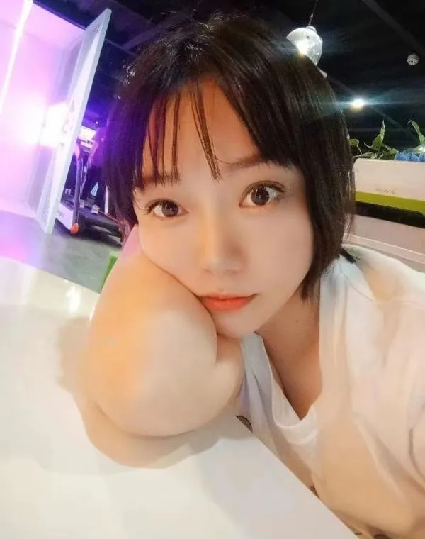 桥北弘阳妹子