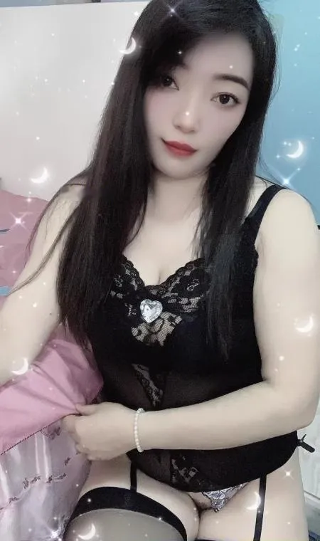 三通大奶少妇小梦
