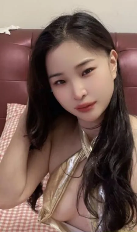 台江翘臀服务小少妇