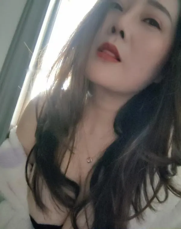 风骚熟女