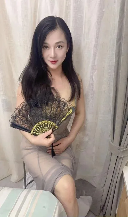 建邺性感御姐范很骚