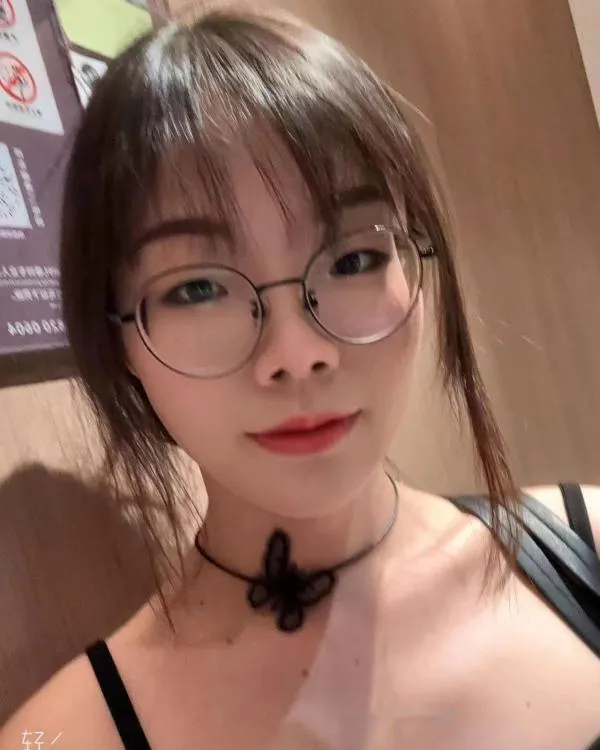 佛山长腿小姐姐