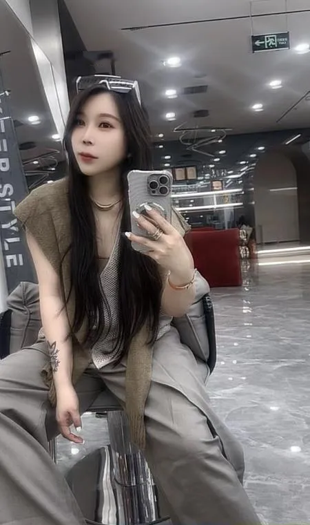 普陀红绳猫咪