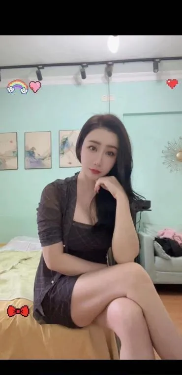 颜值美女枣枣