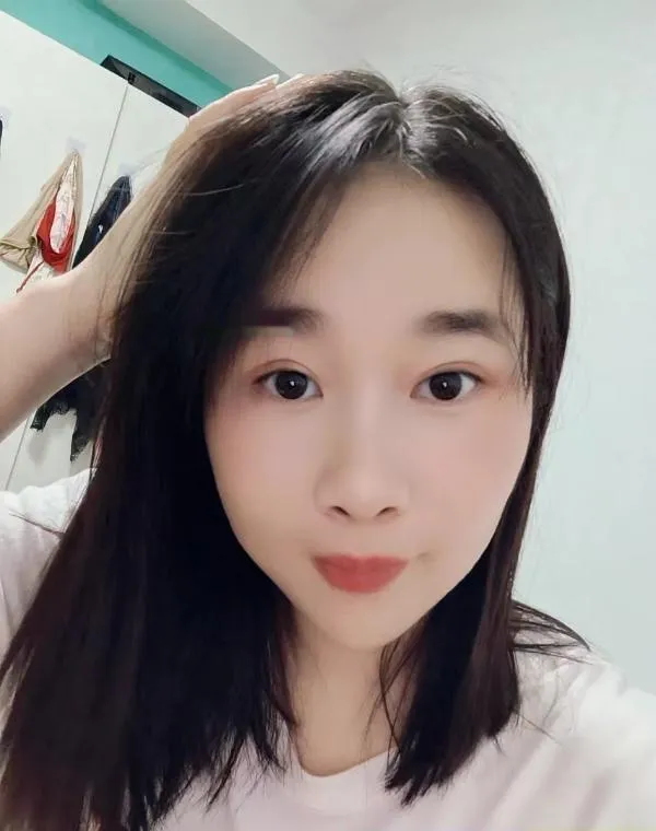 D胸肥臀姐姐