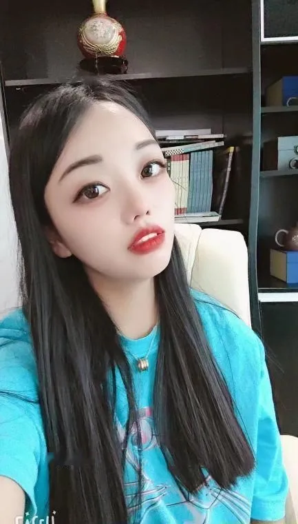 杨梦医美兼职