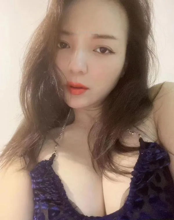 波霸笑笑水床服务好
