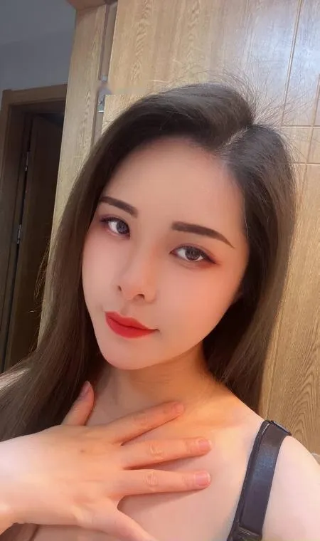 女友感十足的悦悦