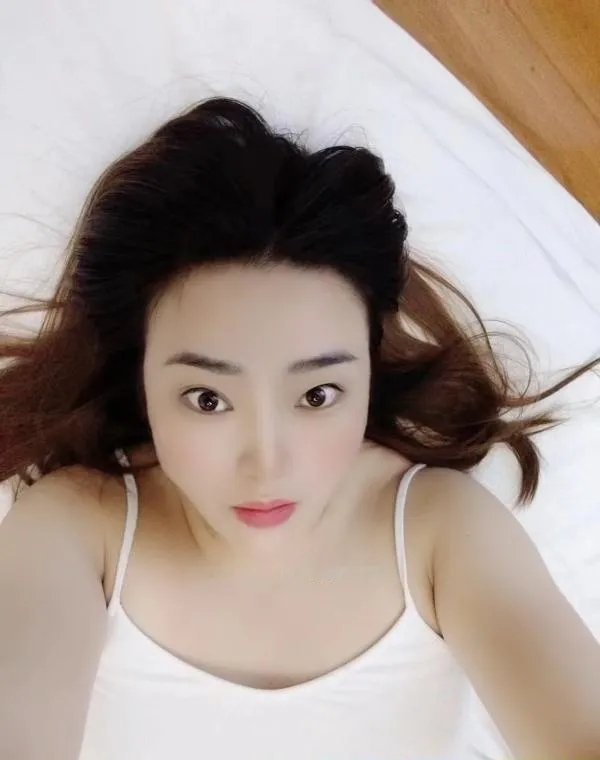 刚回苏州的大奶妹子