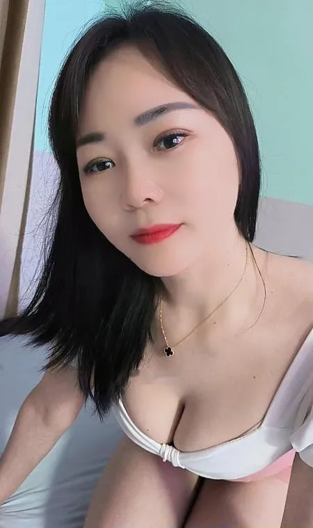 皮肤白嫩服务好