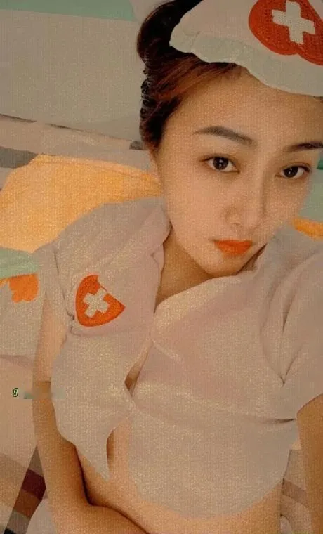 海珠石溪地铁东北少妇
