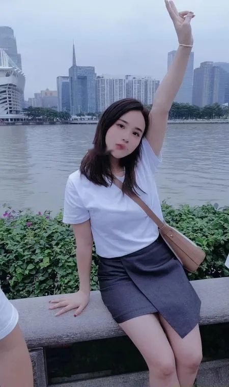 车陂地铁站D曼曼